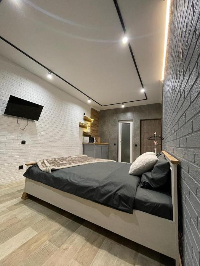 Loft_Apartment Kamjanyi Potoki Kültér fotó